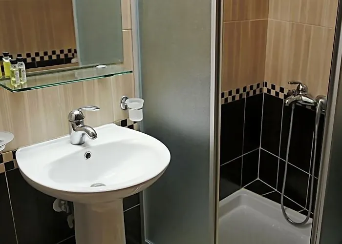 Leonidas & Aparthotel Rethymno