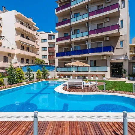 아파트호텔 Leonidas & 레팀노