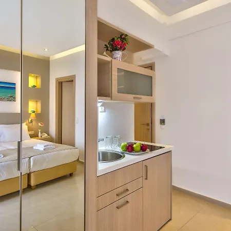 Leonidas & Aparthotel Rethymno (Crete)