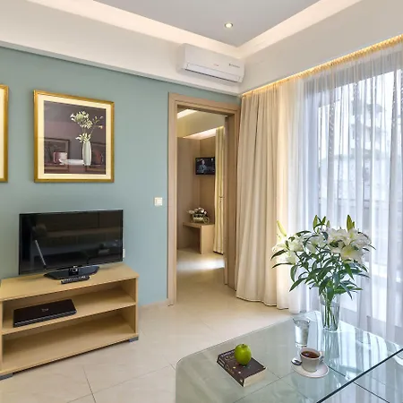 Leonidas & Apartmanhotel