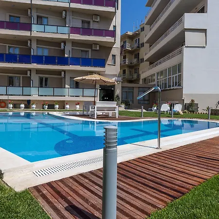 Leonidas & Apartmanhotel