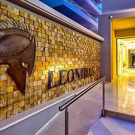 Leonidas & Aparthotel 3*