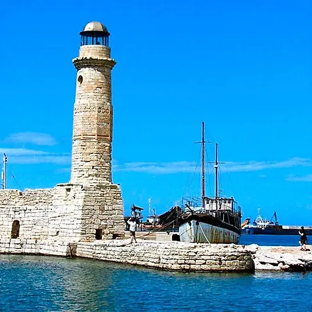 Aparthotel Leonidas &