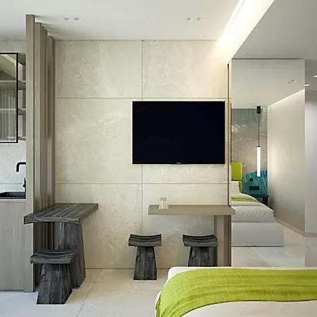 Aparthotel Leonidas &