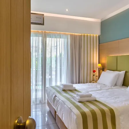 Leonidas & Aparthotel
