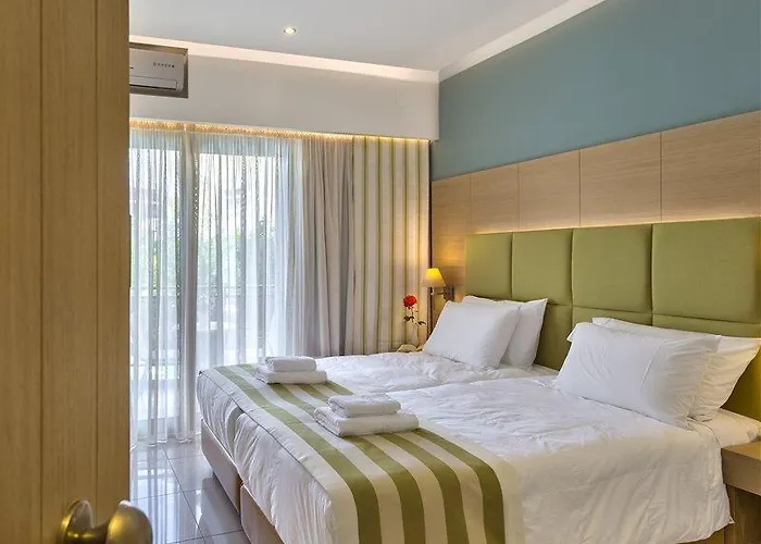 Leonidas & Apartmanhotel