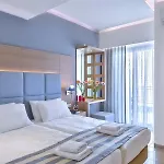 莱昂尼达斯公寓式酒店 公寓式酒店 3*