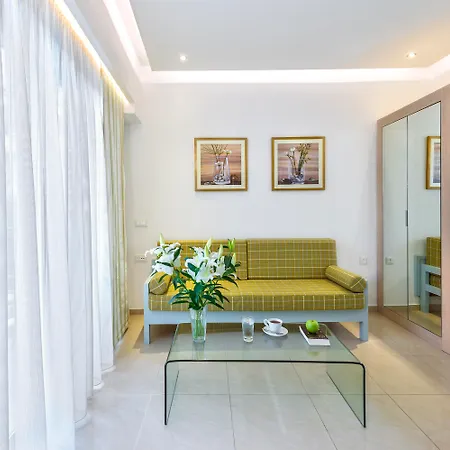 Leonidas & 3* Réthymnon