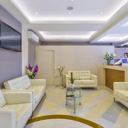 Leonidas & Appart hôtel 3*