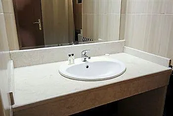 Leonidas & Aparthotel Rethymno