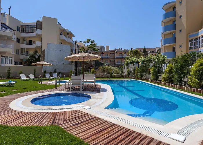 Hotel apartamentowy Leonidas & 3*